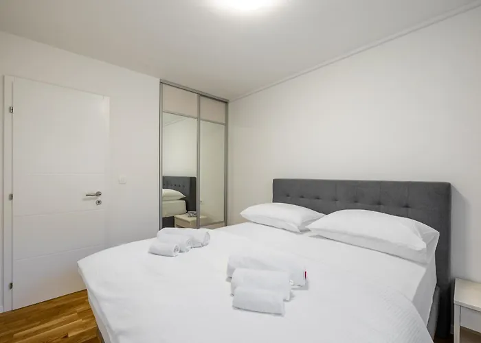 Casa Linda Podstrana